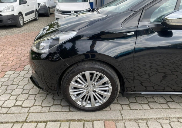 Peugeot 208 cena 35900 przebieg: 123000, rok produkcji 2017 z Dobczyce małe 562